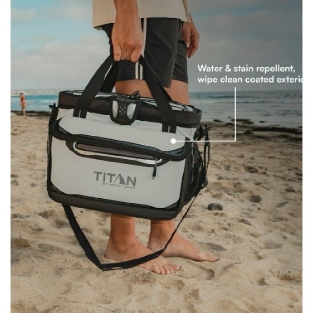 Titan Arctic Zone 38 Can Zipperless Cooler Unisex Large Gray New Good